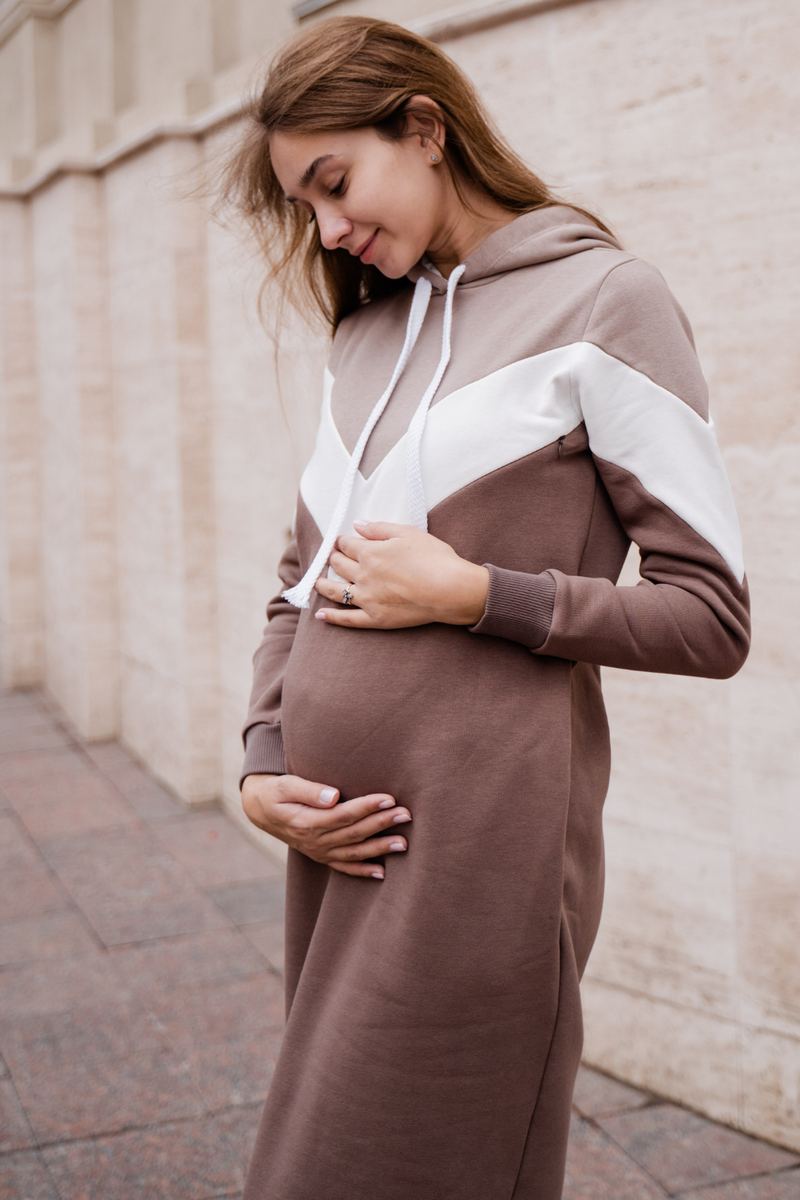 Сукня для вагітних і годуючих коричнева