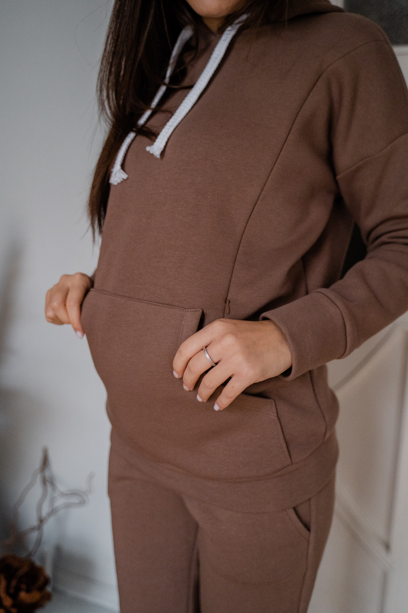 Спортивный костюм для беременных и кормящих коричневый