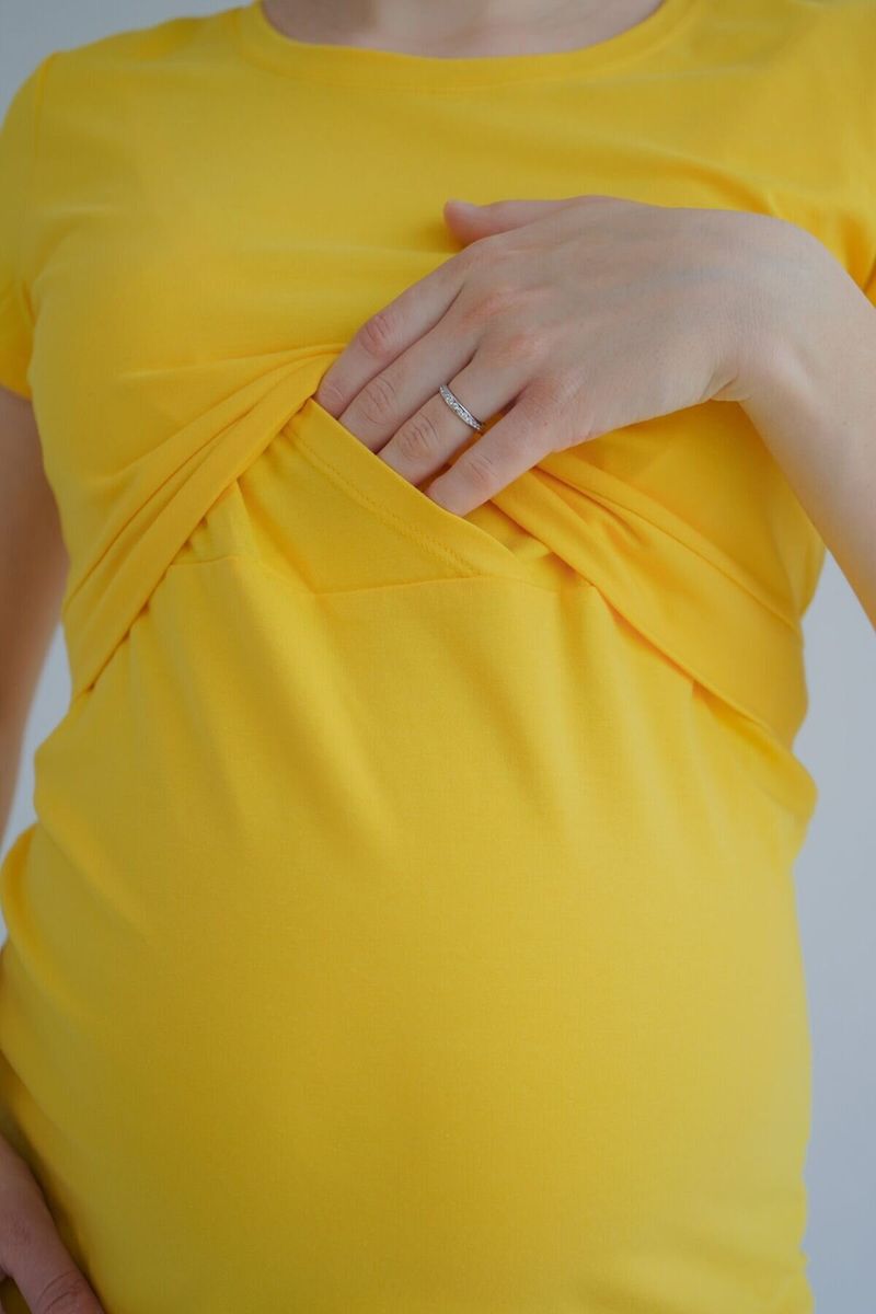 Футболка для беременных и кормящих жёлтая
