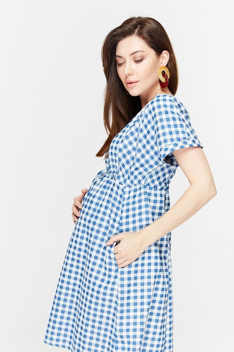Платье для беременных и кормящих из тонкого джинса в клеточку